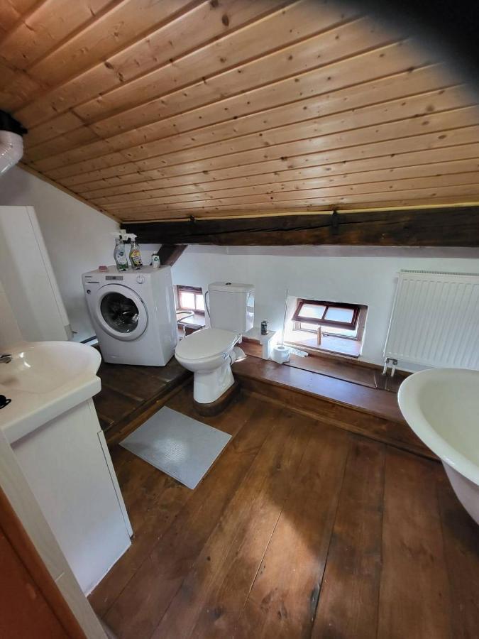 Apartman Horni Hermanuv Mestec U Chrudimi Exterior photo